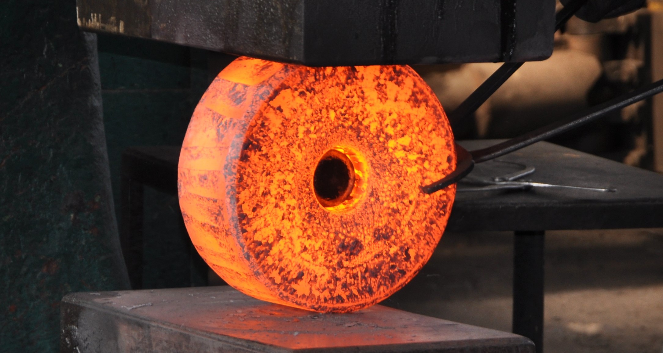 Metal Hub Manufacturing